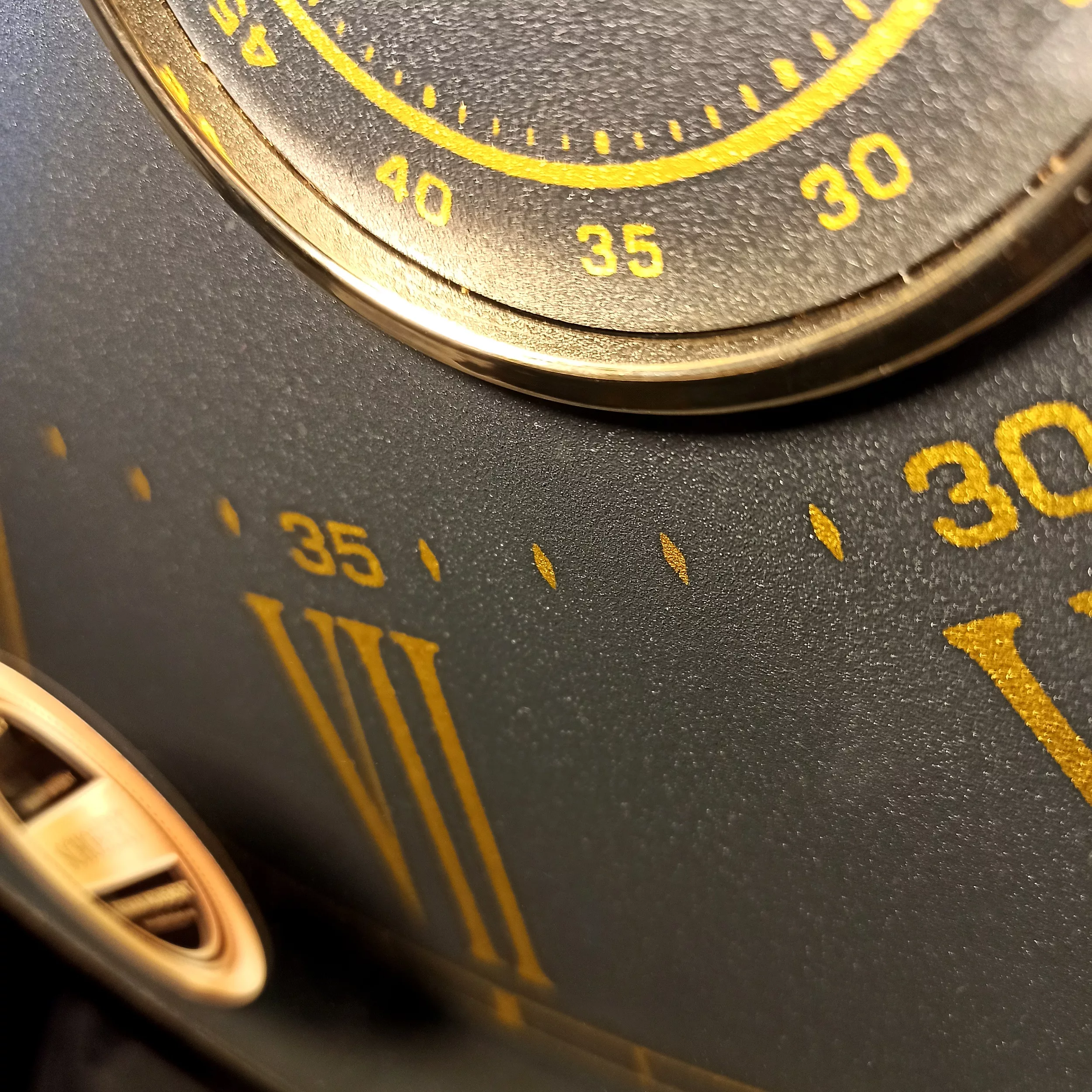 ساعت دیواری شوبرت مدل 5305 GB