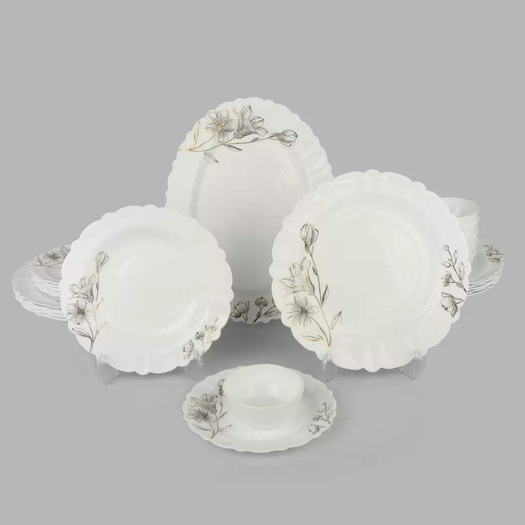 سرویس غذاخوری 25 پارچه 6 نفر مدل خط طلا