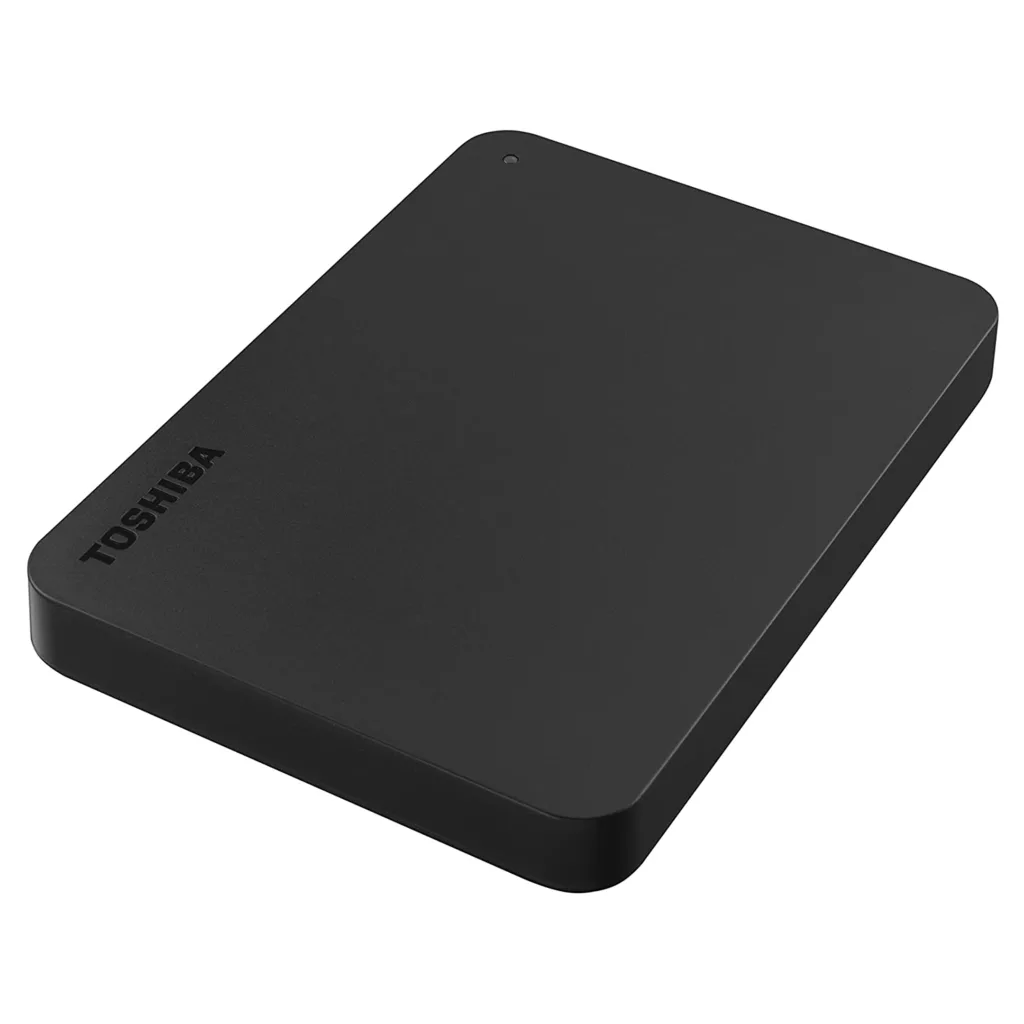 هارد اکسترنال توشیبا مدل Canvio Basics ظرفیت چهار ترابایت دارای رابط USB Type-A 3.0