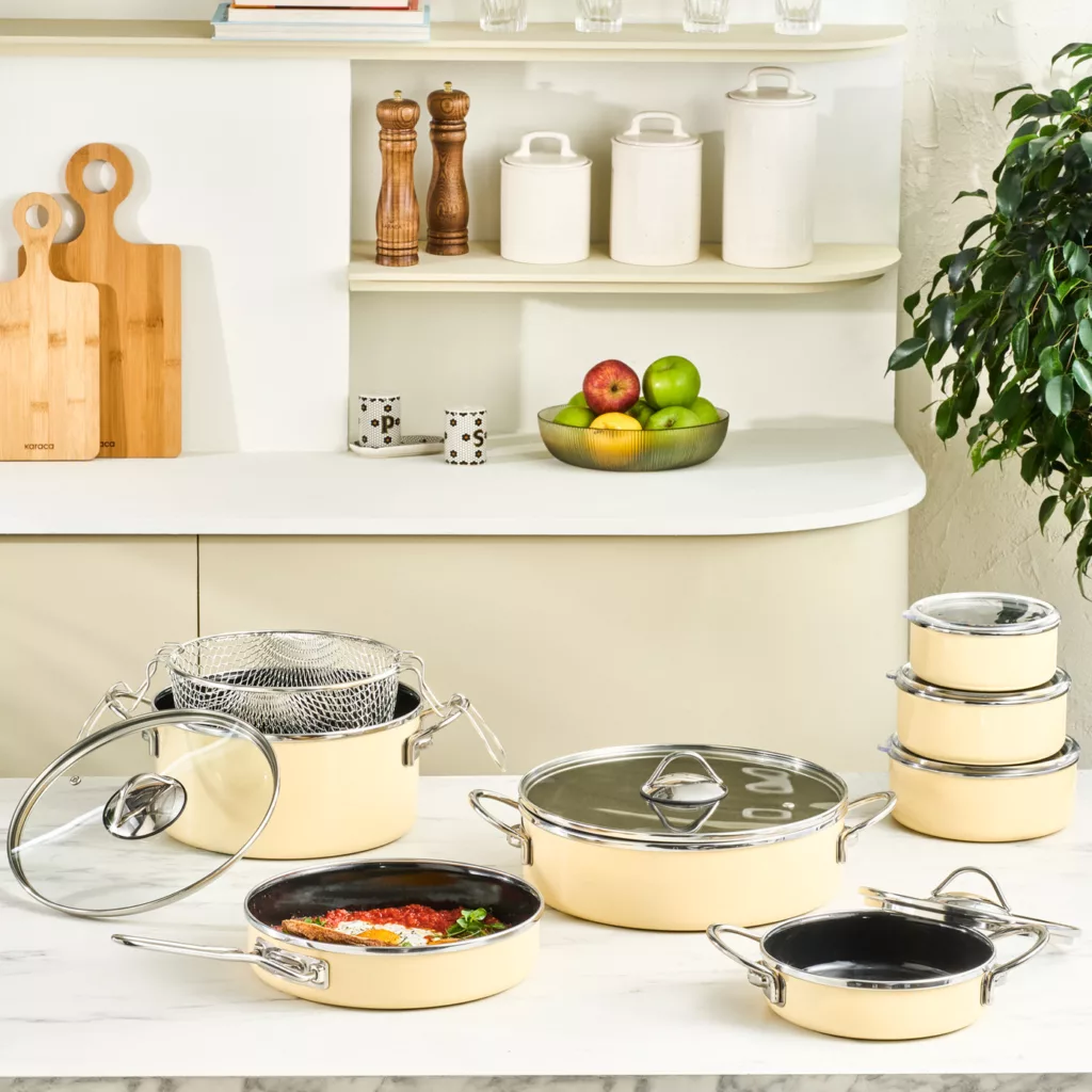 سرویس پخت و پز 14 پارچه کاراجا مدل Erva