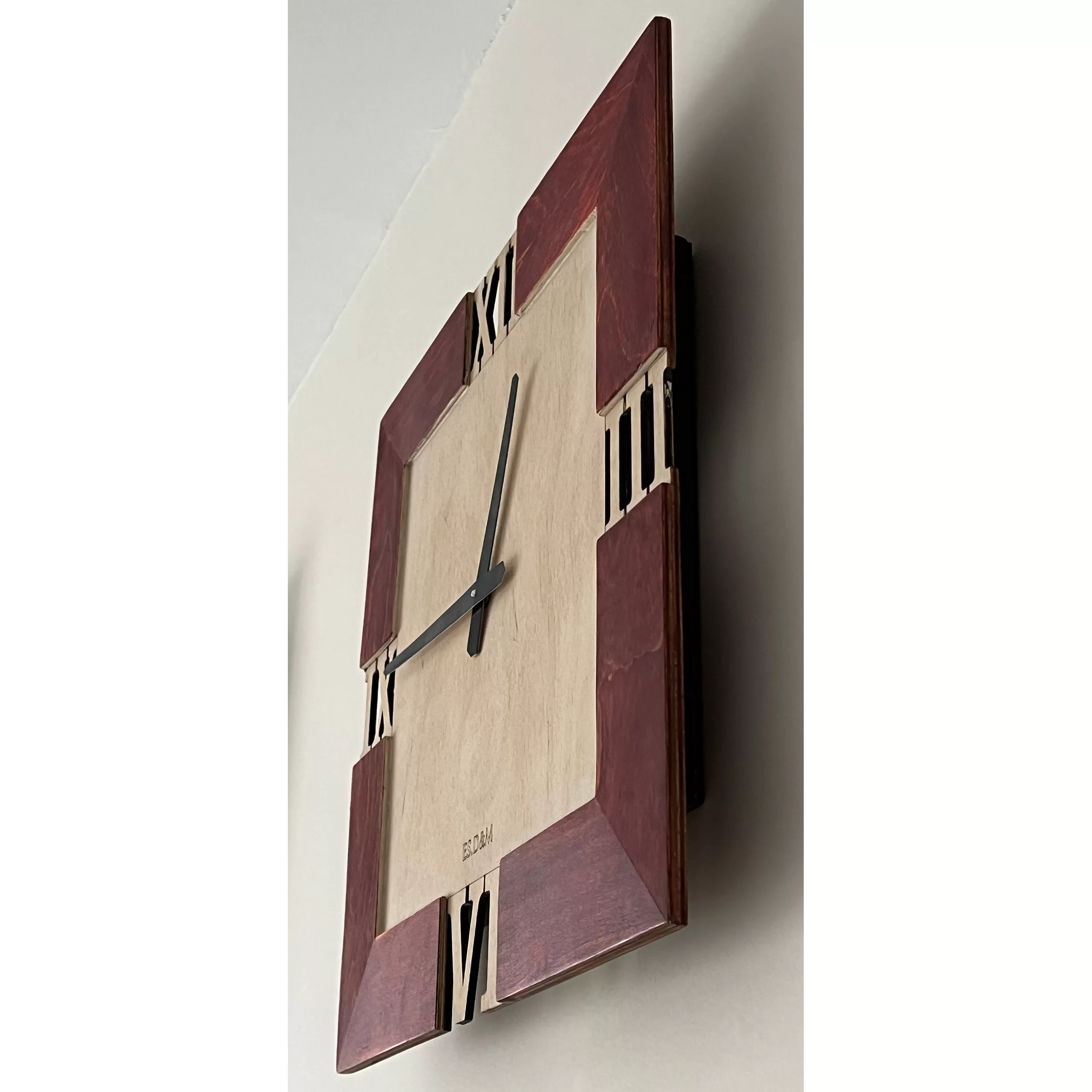 ساعت دیواری مدل اروند