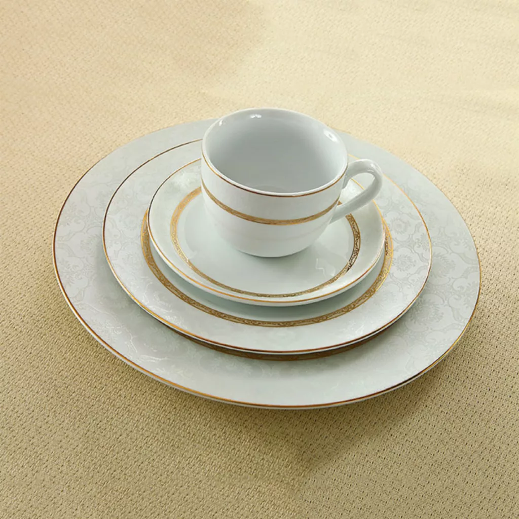 سرویس غذاخوری 102 پارچه 12 نفر چینی زرین ایران مدل Gift Top Grade