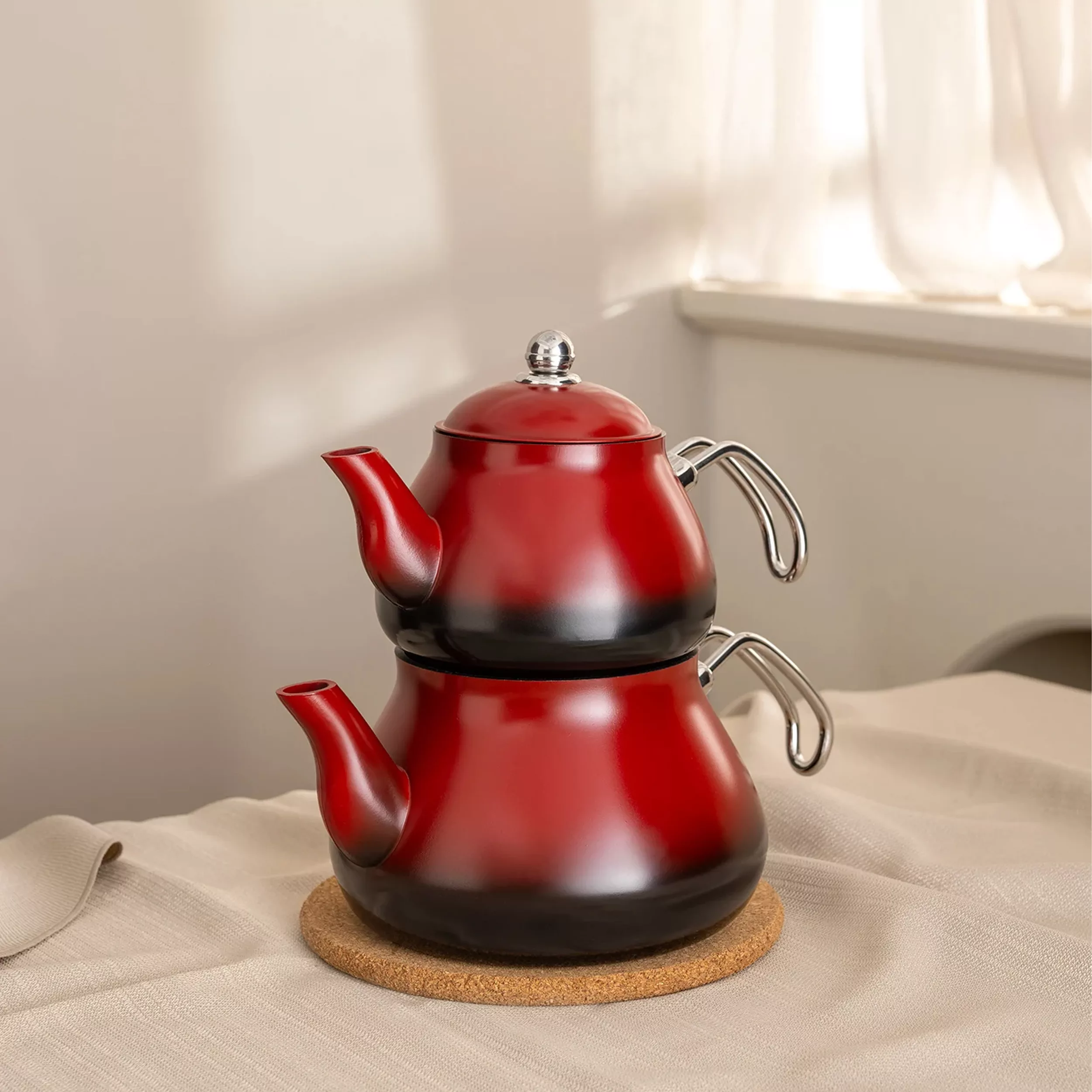 کتری و قوری مادام کوکو مدل Varius گنجایش کتری 2 لیتر گنجایش قوری 1 لیتر