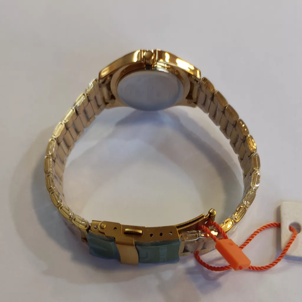 ساعت مچی عقربه ای زنانه اسکمی مدل 1534GLD