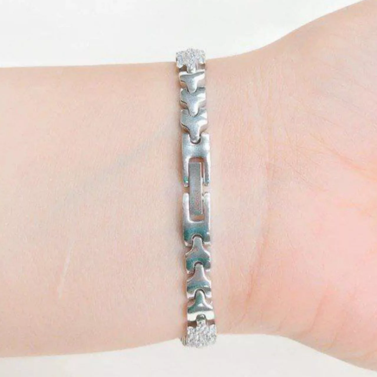 ساعت مچی عقربه ای نقره زنانه مدلBARF 07