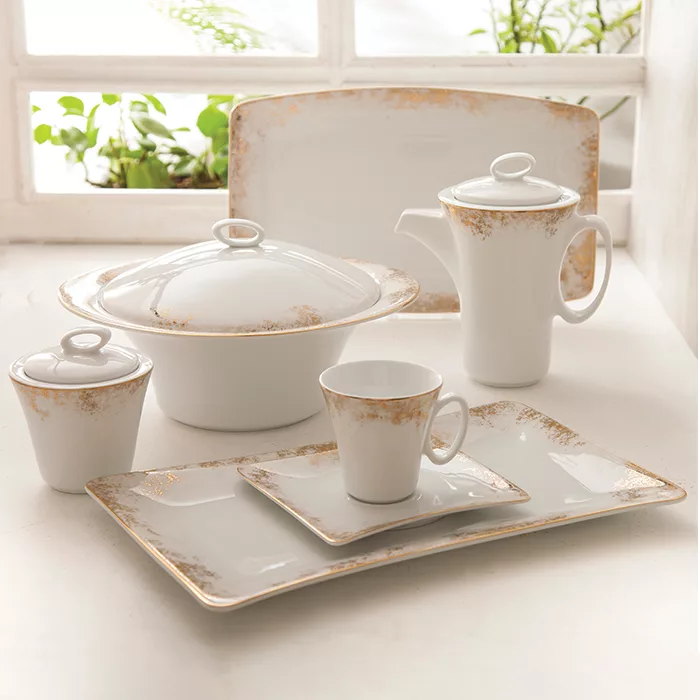 سرویس غذاخوری 97 پارچه چینی زرین ایران مدل کلودیا درجه یک