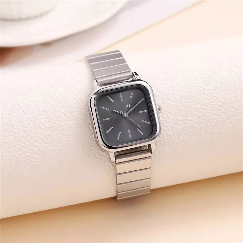 ساعت مچی عقربه ای زنانه مدل کلاسیک