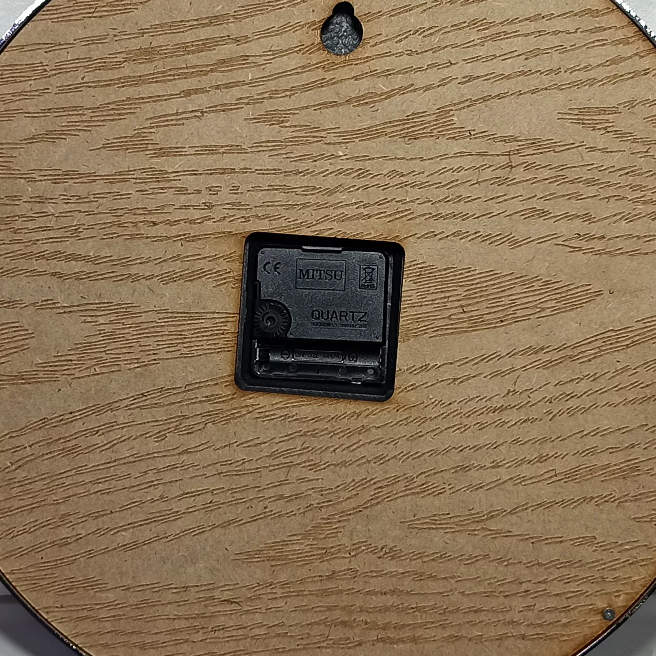 ساعت دیواری سیتی زن مدل 059