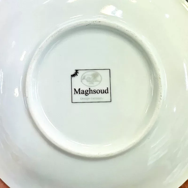 سرویس غذاخوری ۲۶ پارچه مقصود مدل شمل طلا لب طلا