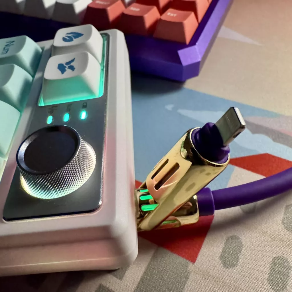 کابل تبدیل USB-C و USB-A / Lightning / USB سنتکس مدل C27 طول 1متر