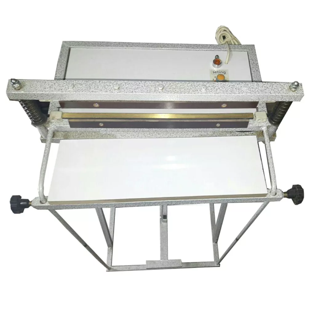 دستگاه پرس مدل پدالی دوخت پفکی 30cm