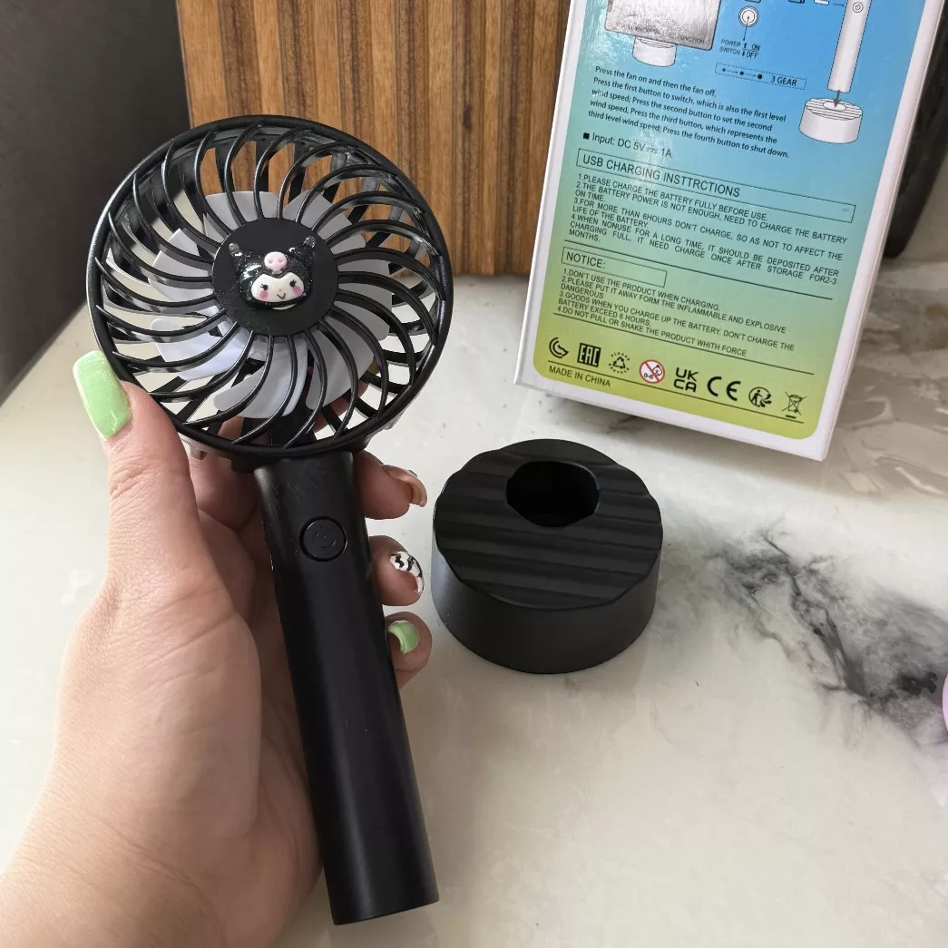 پنکه دستی مدل کرومی و‌ دوستان