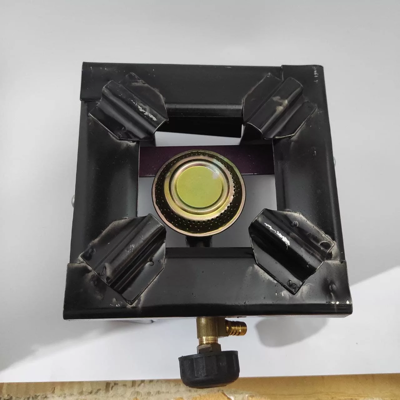 اجاق گاز سفری گل محمدی مدل gol