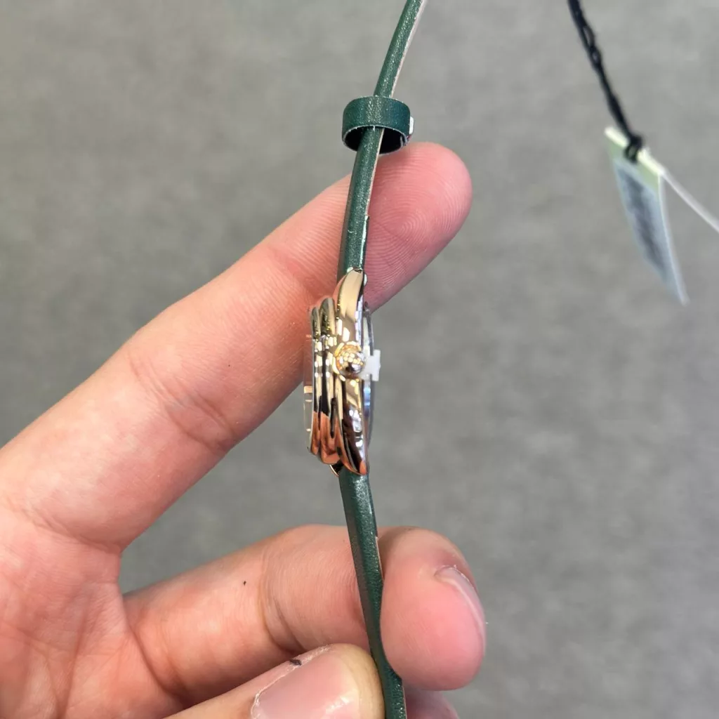 ساعت مچی عقربه‌ای کوارتز زنانه جولیوس مدل 987nk