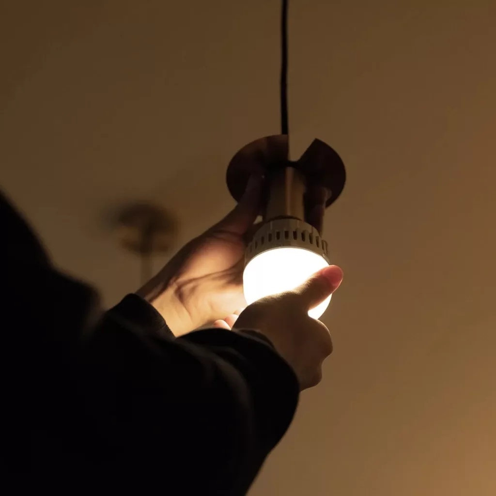 نور ثابت ال ای دی نانلایت مدل PavoBulb 10C RGB