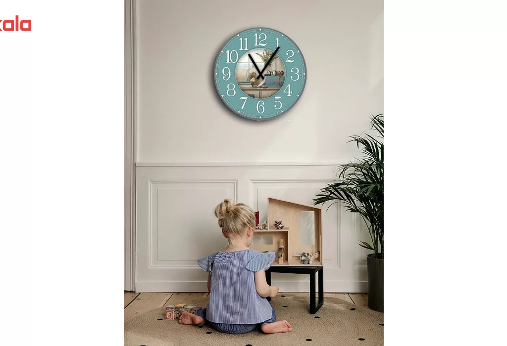 ساعت دیواری پرسناژ مدل C39