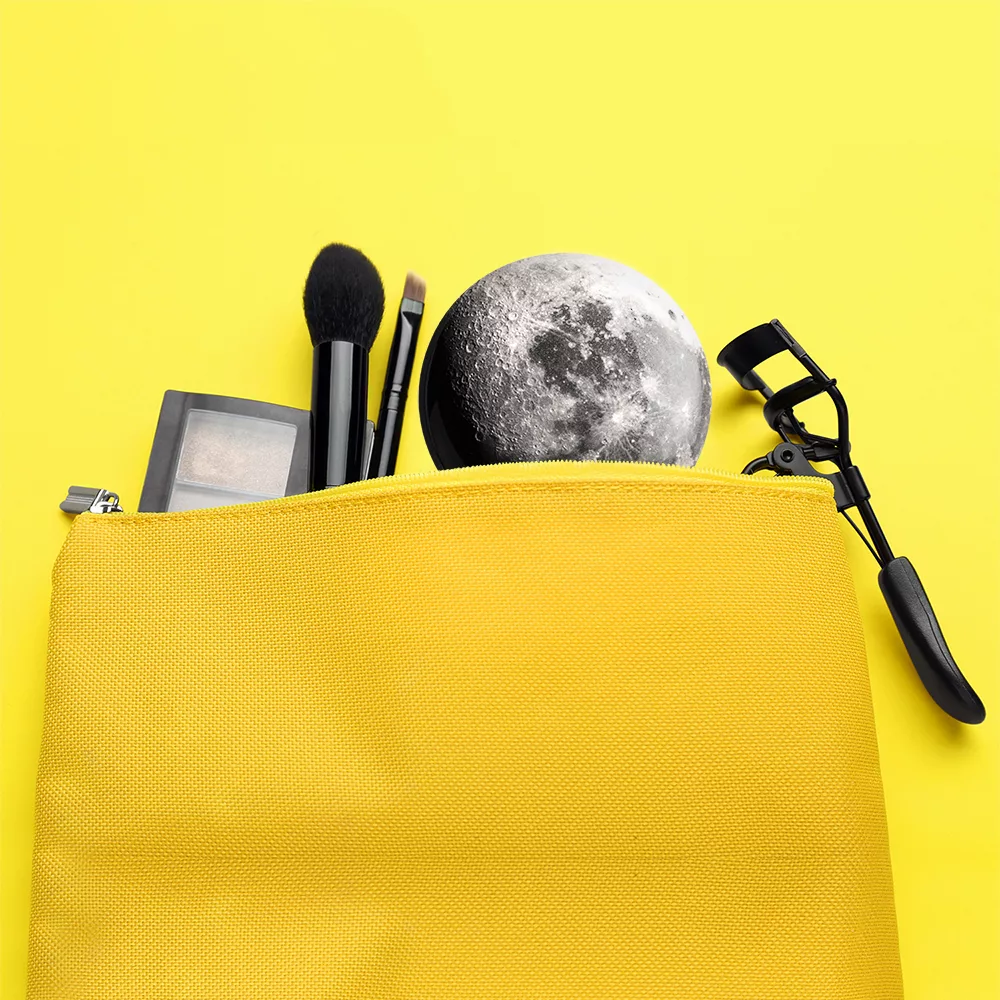 آینه جیبی خندالو مدل ماه کد 25357