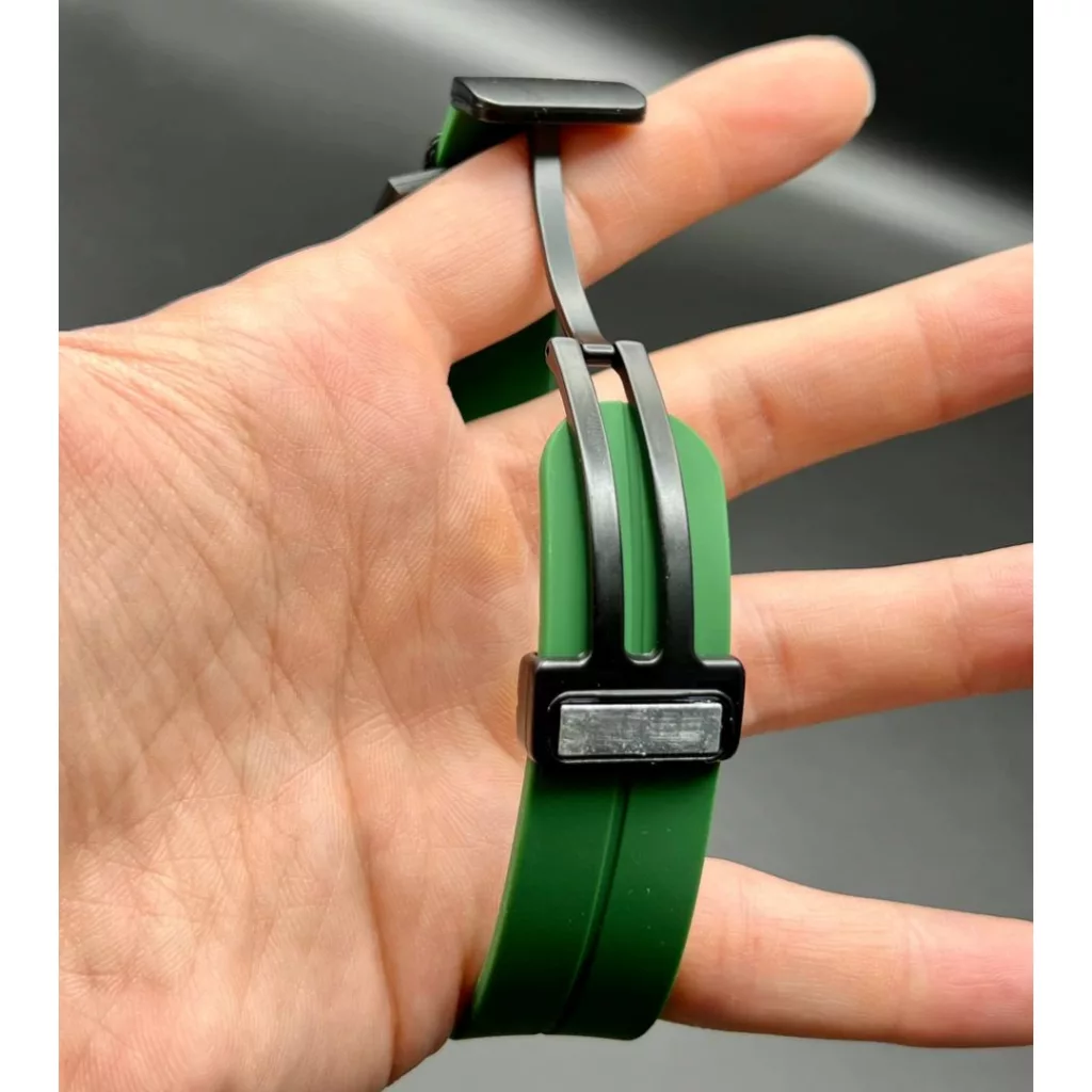 ساعت مچی عقربه ای مدل کوارتز تک موتوره بند پیو کد 1.5