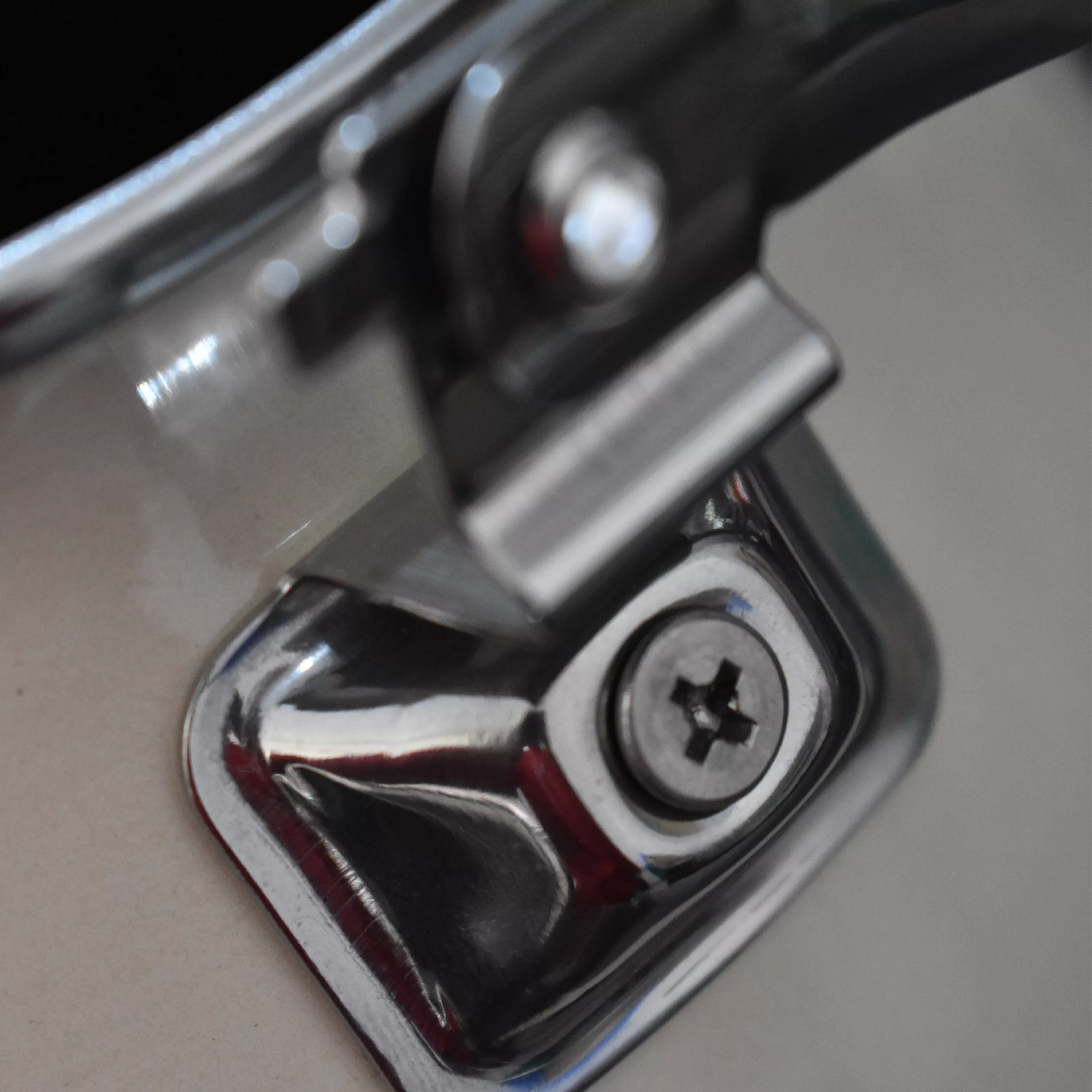 ست کتری و قوری شاهین مدل KRM-PRL گنجایش کتری 2.1 لیتر گنجایش قوری 1.1 لیتر