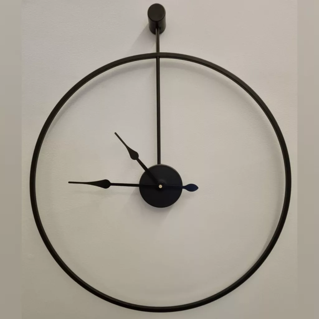 ساعت دیواری مدل فلزی کد D160