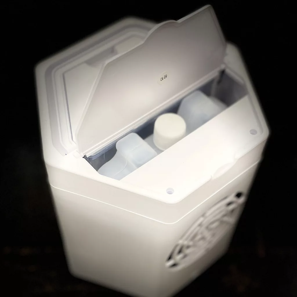 پنکه رومیزی مدل یخ خشک