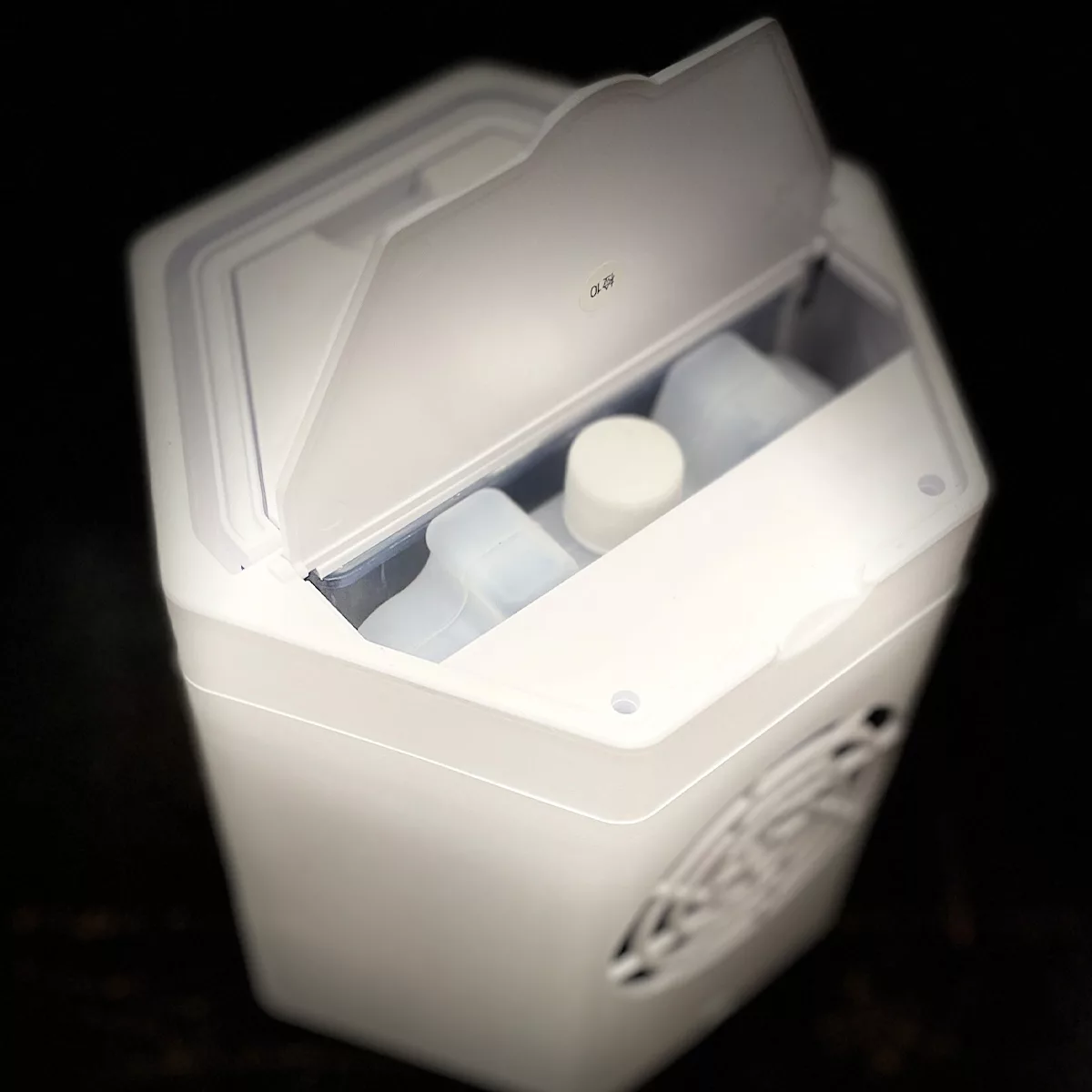 پنکه رومیزی مدل یخ خشک