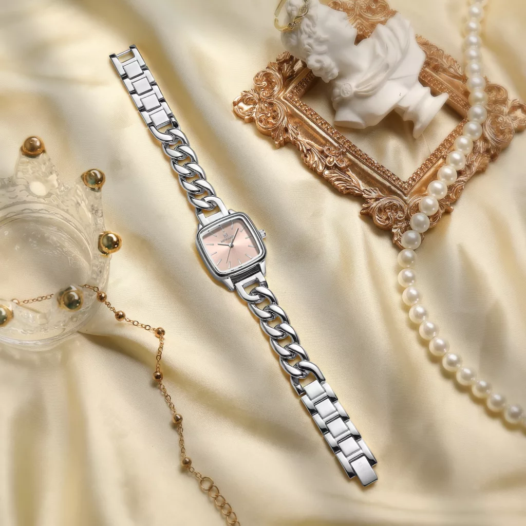 ساعت مچی عقربهای کوارتز زنانه ریوارد مدل 211513