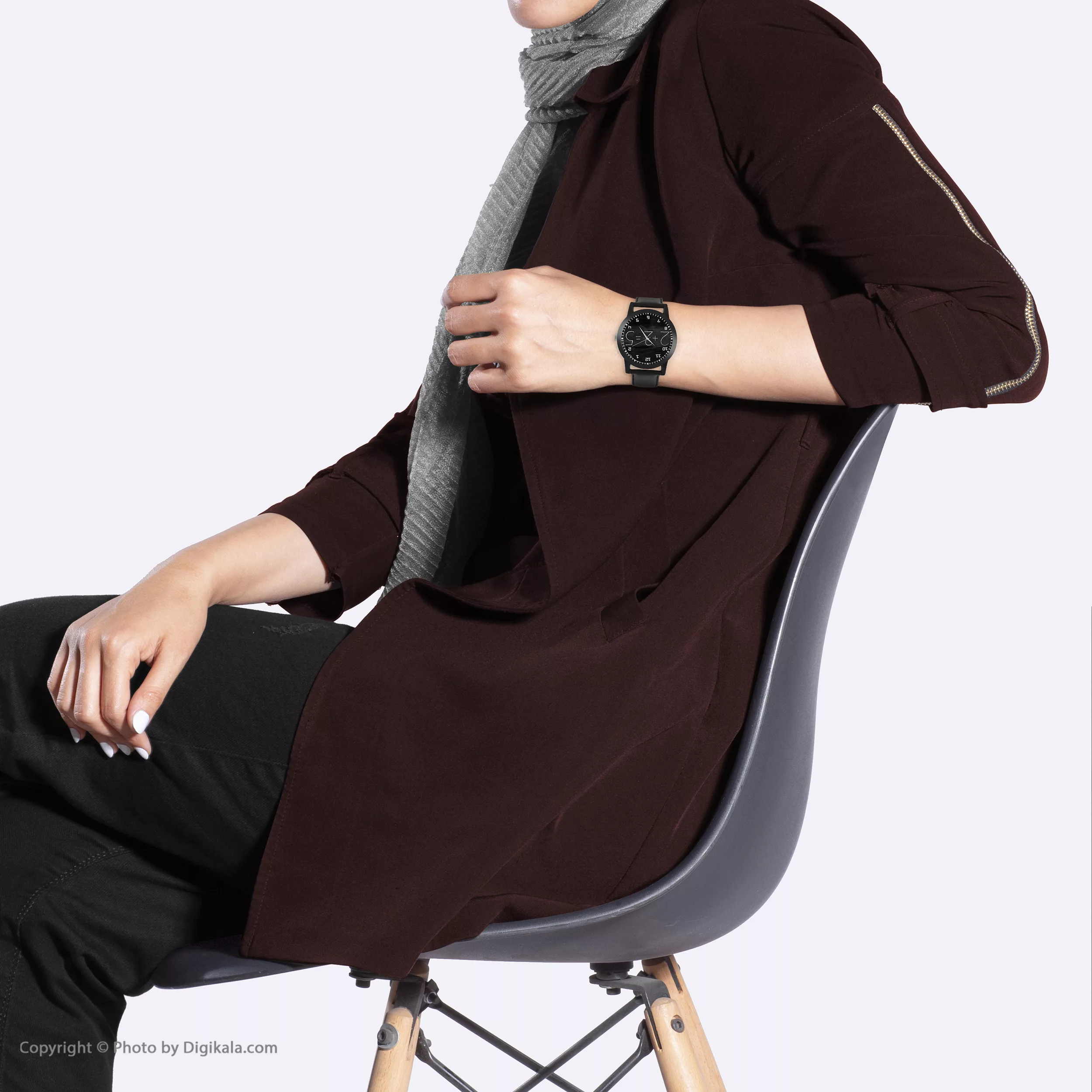 ساعت مچی عقربه ای والار کد LF2398