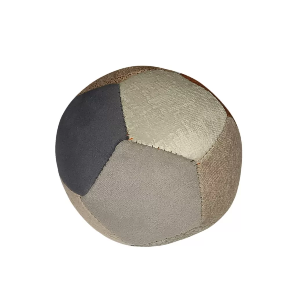 توپ فوتبال مدل پولیشی آپارتمانی