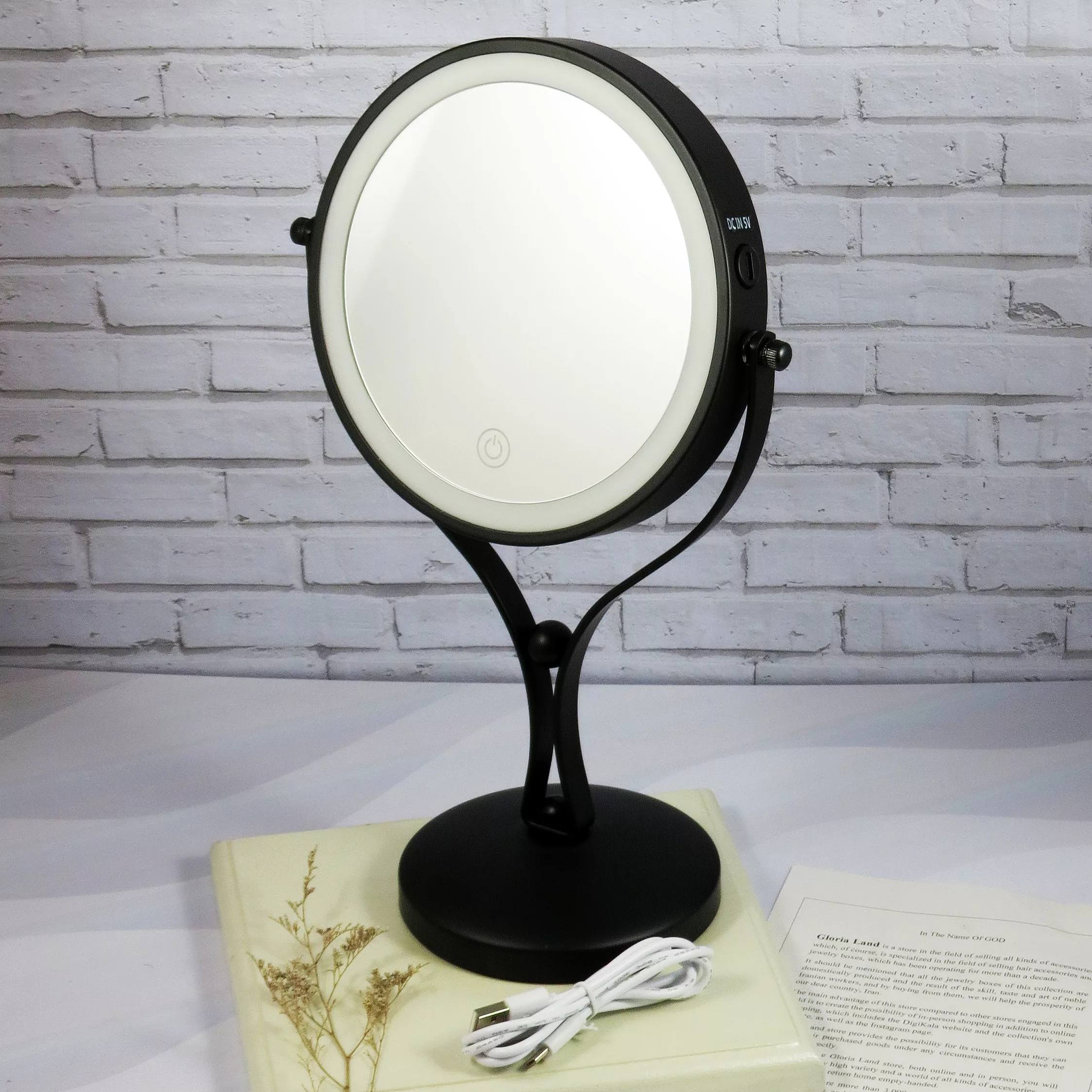 آینه آرایشی رینگ‌لایت‌دار مدل 10 کد G_Lnd_791