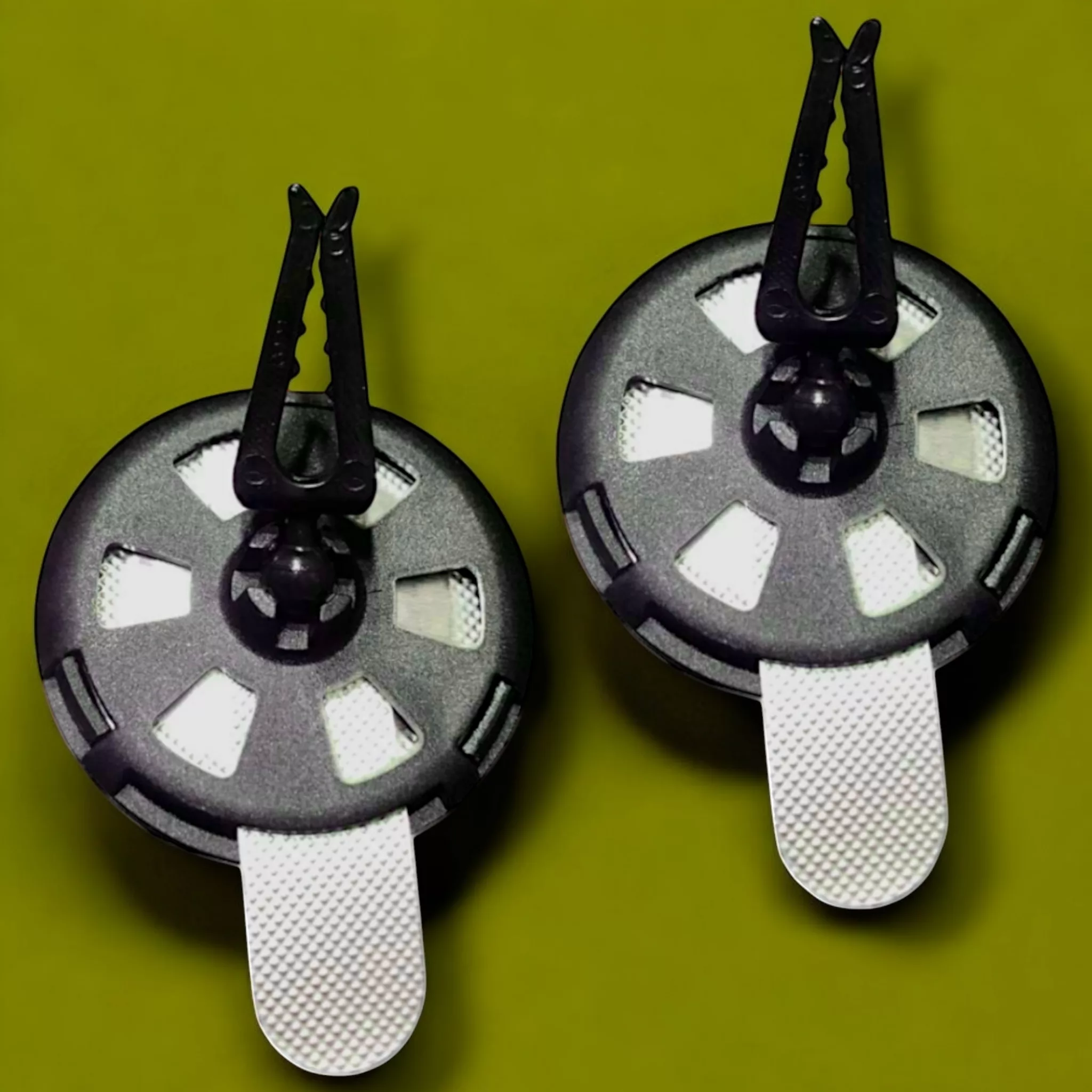 خوشبو کننده خودرو تاپ کار مدل Engine - FruitGarden حجم ۴ میلی لیتر بسته ۲ عددی