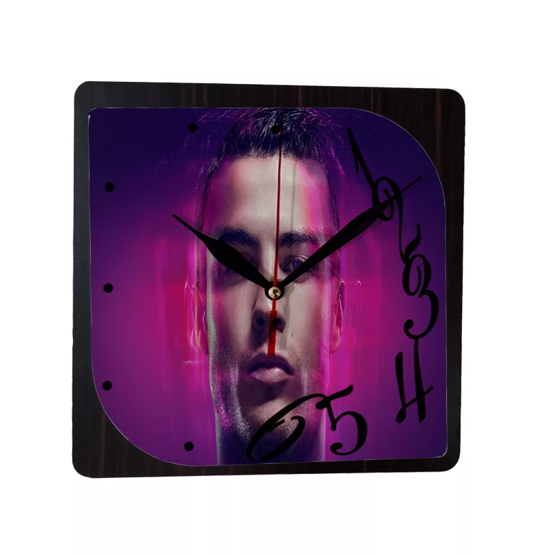 ساعت دیواری طرح کریس رونالدو کد tr5