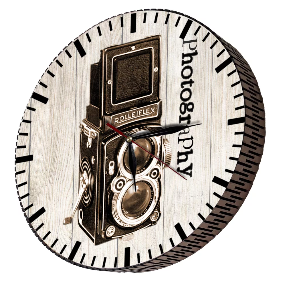 ساعت دیواری مدل دوربین قدیمی