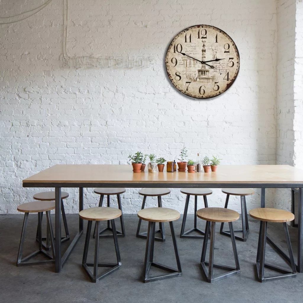 ساعت دیواری پرسناژ مدل C43