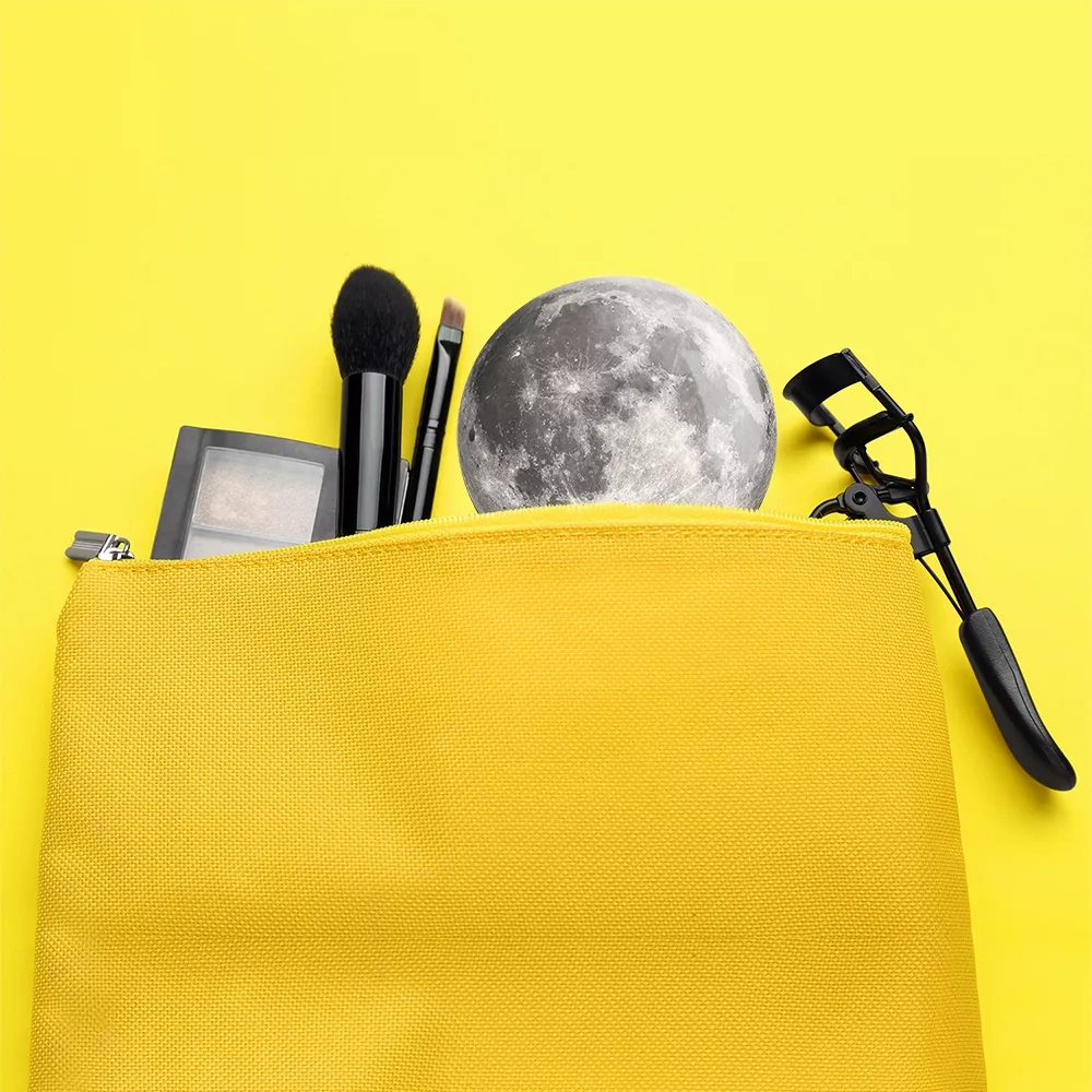 آینه جیبی خندالو مدل ماه کد 29616