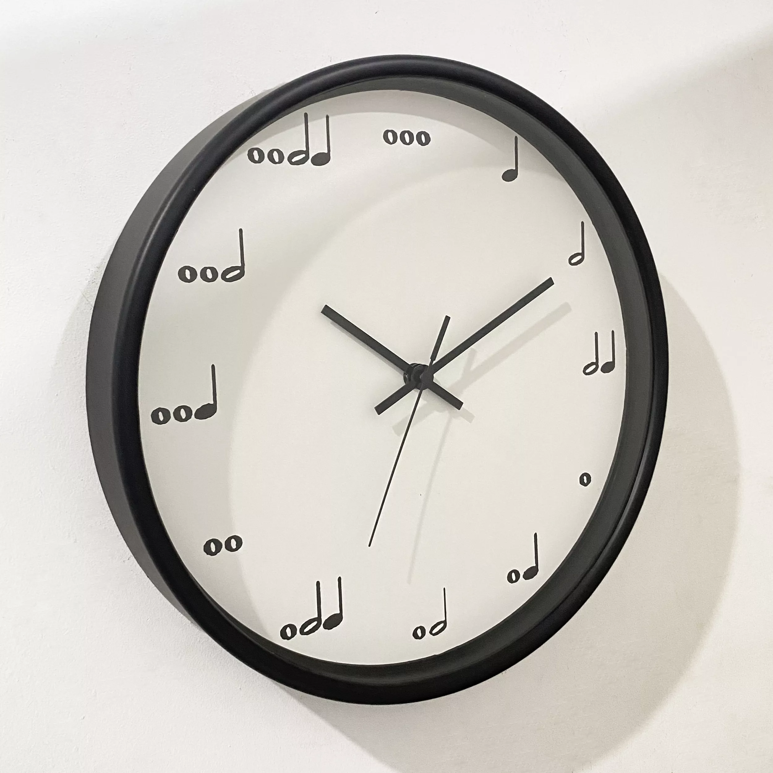 ساعت دیواری سال بردز مدل نت موسیقی