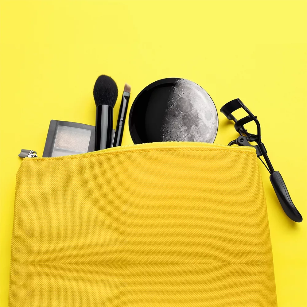 آینه جیبی خندالو مدل ماه کد 29617