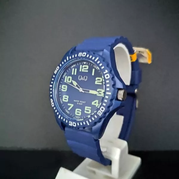 ساعت مچی عقربه ای کیو اند کیو مدل VS16J009Y