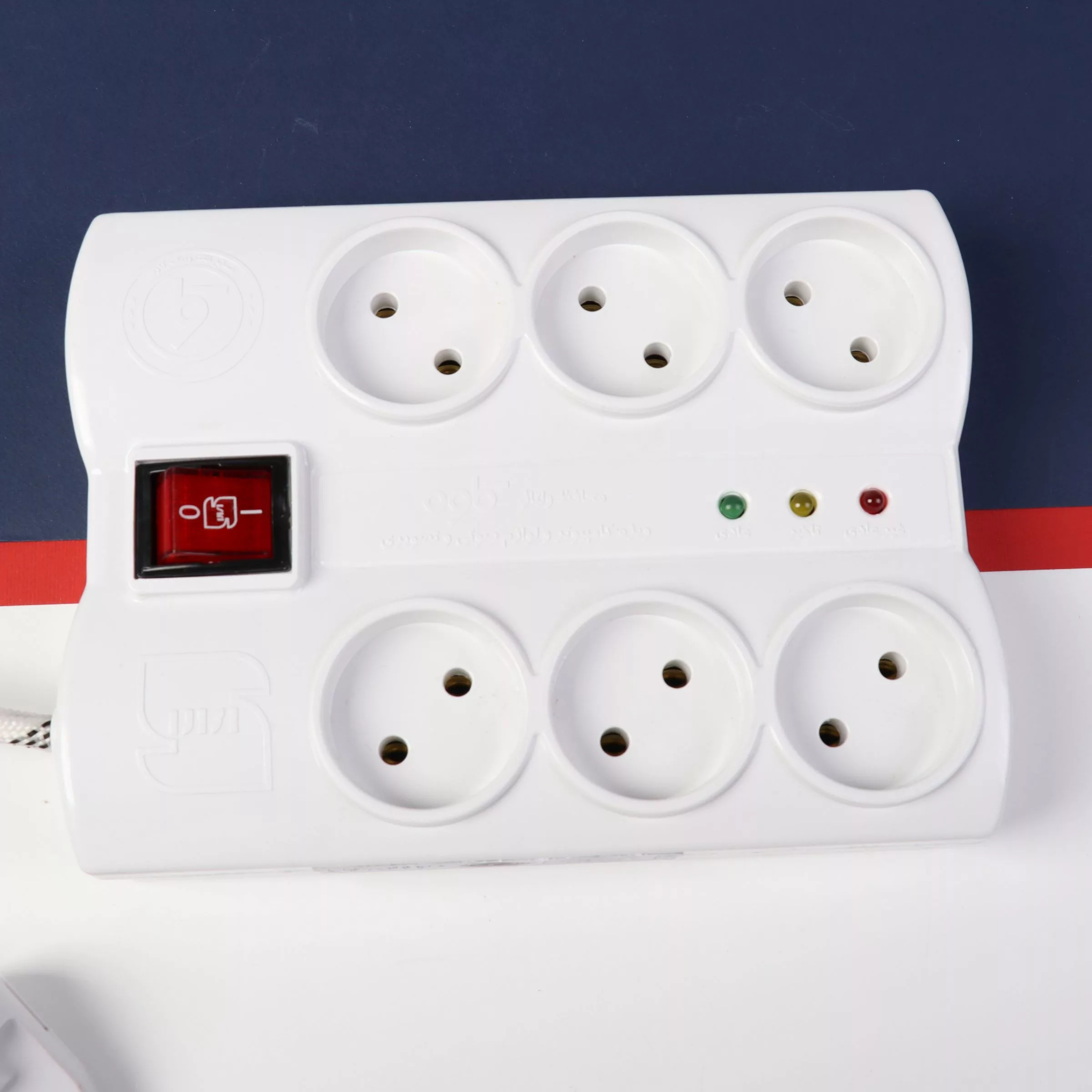 محافظ ولتاژ کاوه مدل کنفی پارچه‌ای کد 1.5M