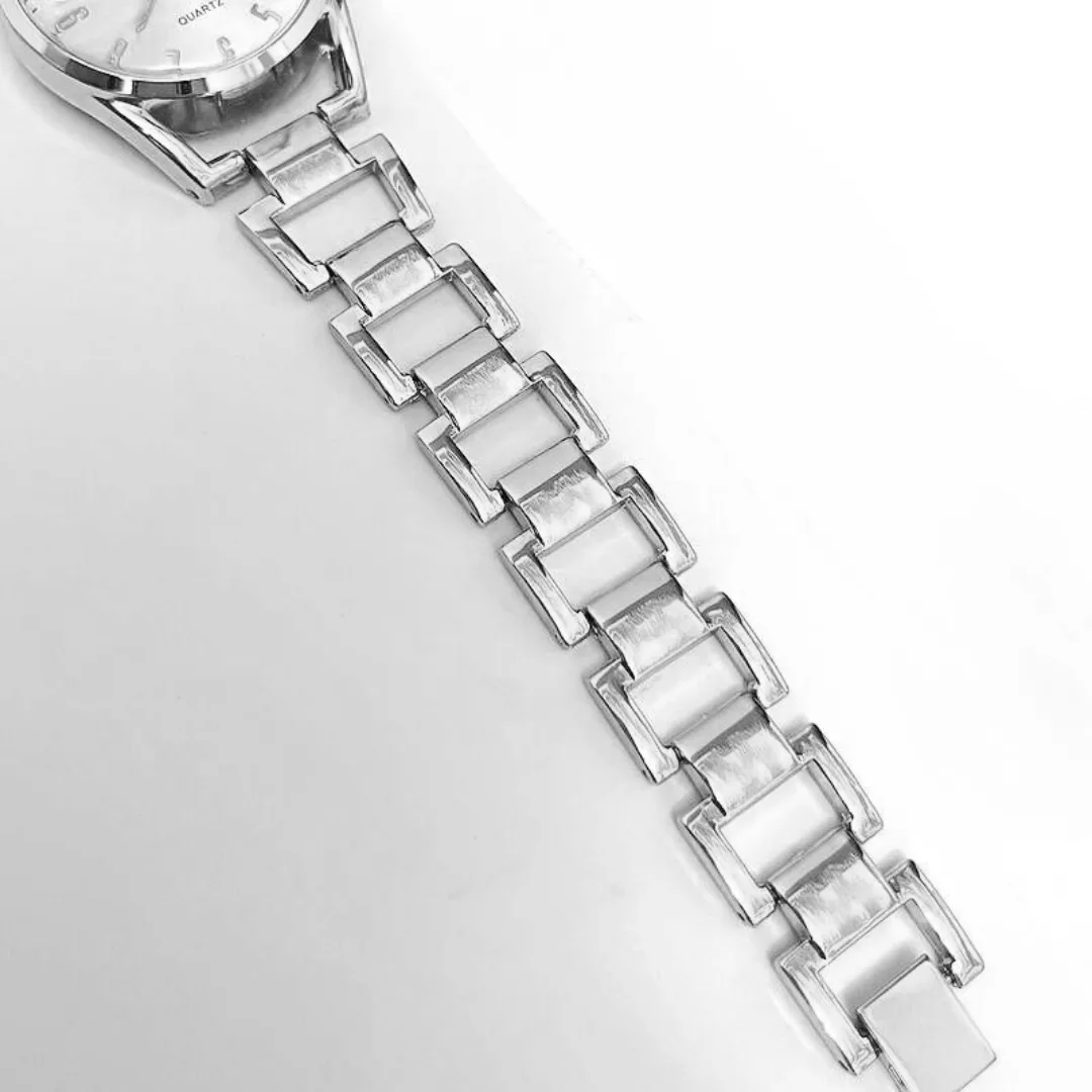 ساعت مچی عقربه‌ای کوارتز زنانه مدل مینیمال بند زنجیری دستبندی کد HO2