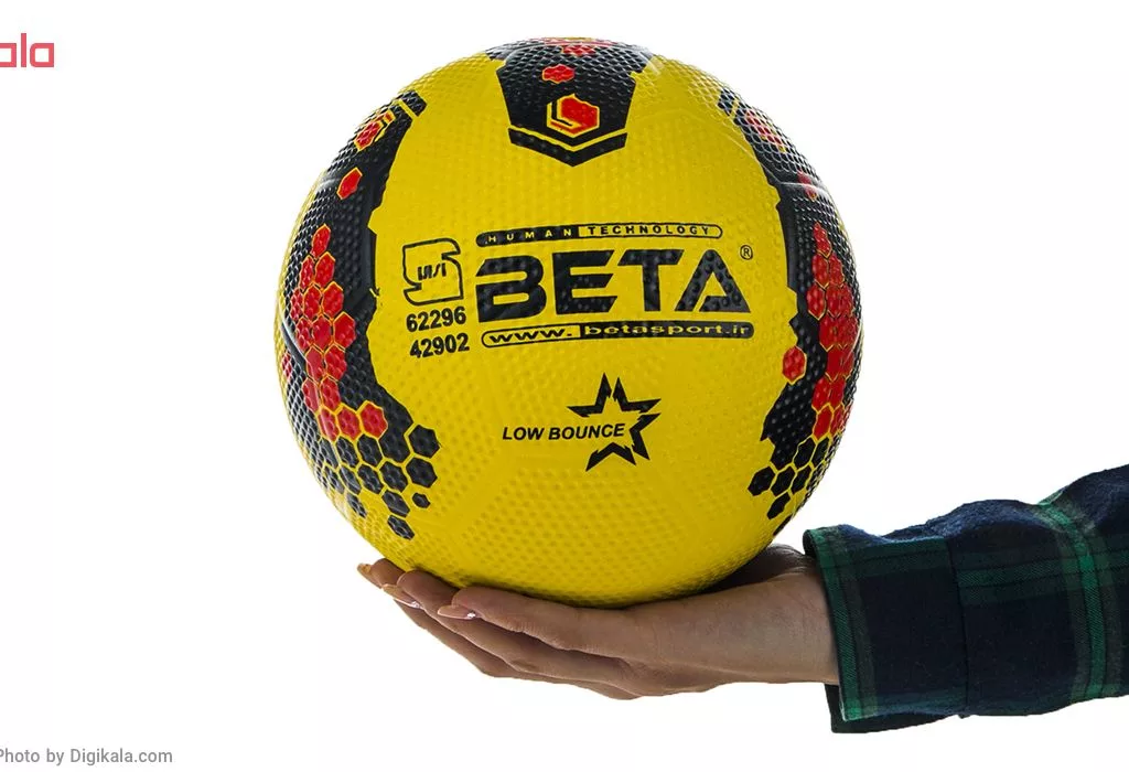 توپ فوتسال بتا مدل MAXIM4 سایز 4