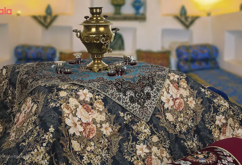 کرسی تاشو پارسین مدل KTL-yalda70cm مجموعه 5 عددی