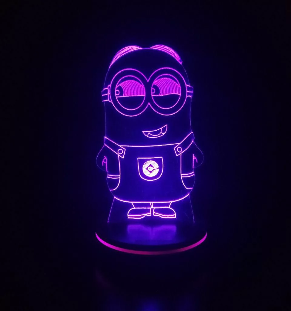 چراغ خواب کودک پارسافن لیزر طرح کارتونی مینیون 16 رنگ ریموت دار