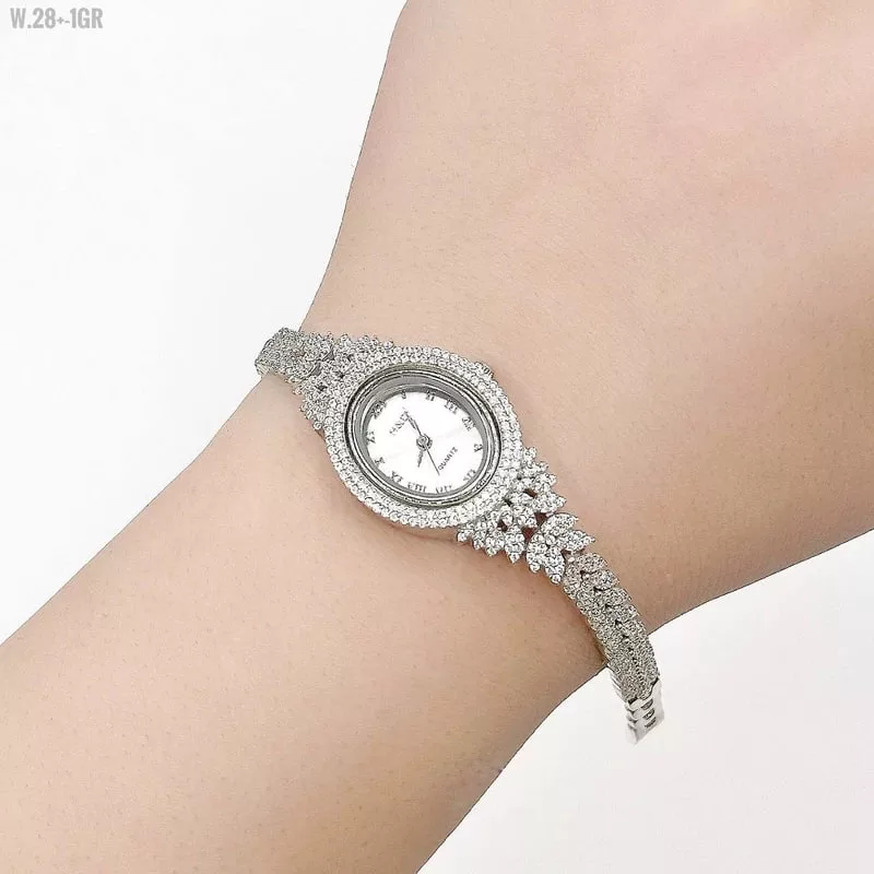 ساعت مچی عقربه‌ای زنانه مدل نقره پروانه دار کد 00015