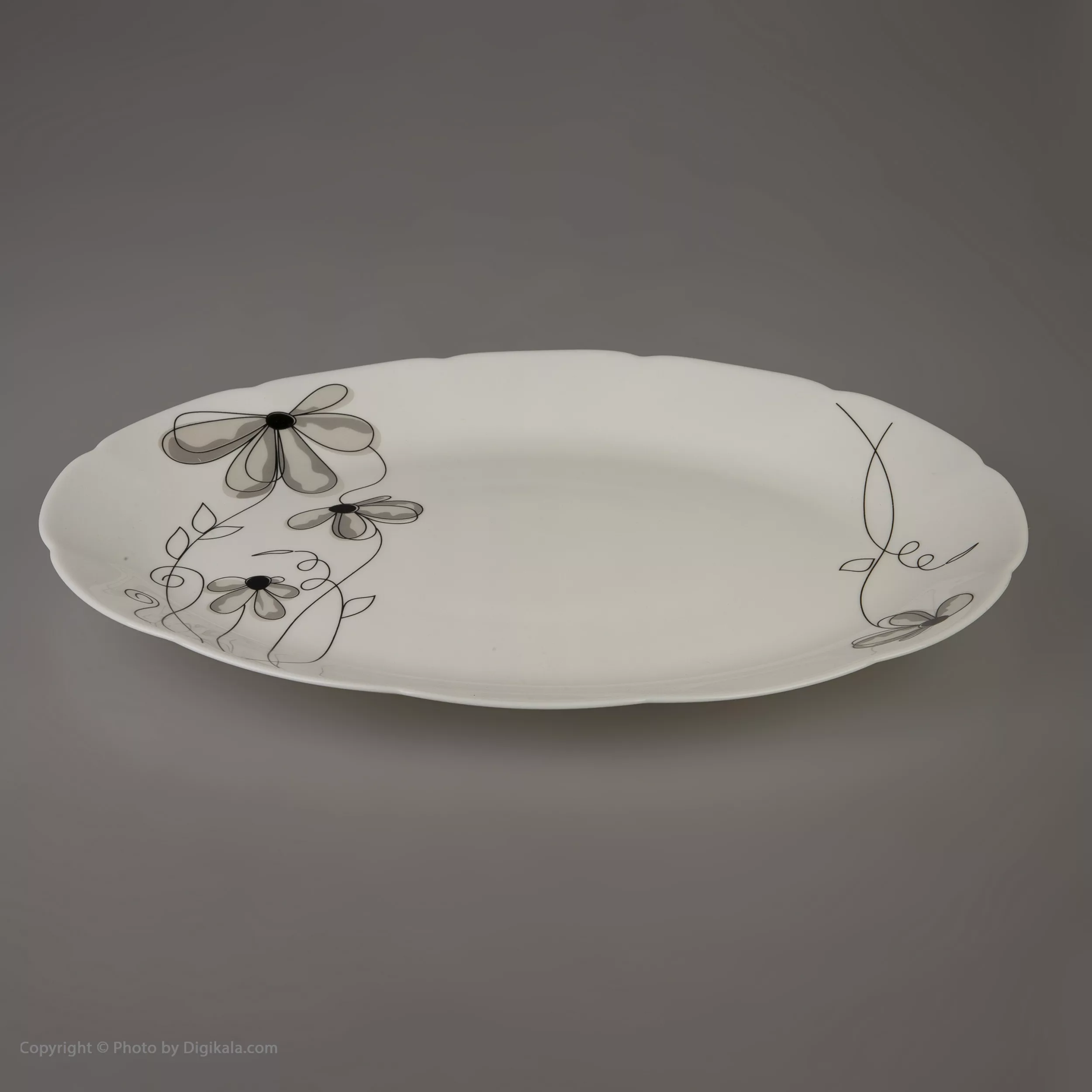 سرویس غذا خوری 26 پارچه دسینی مدل شارلوت