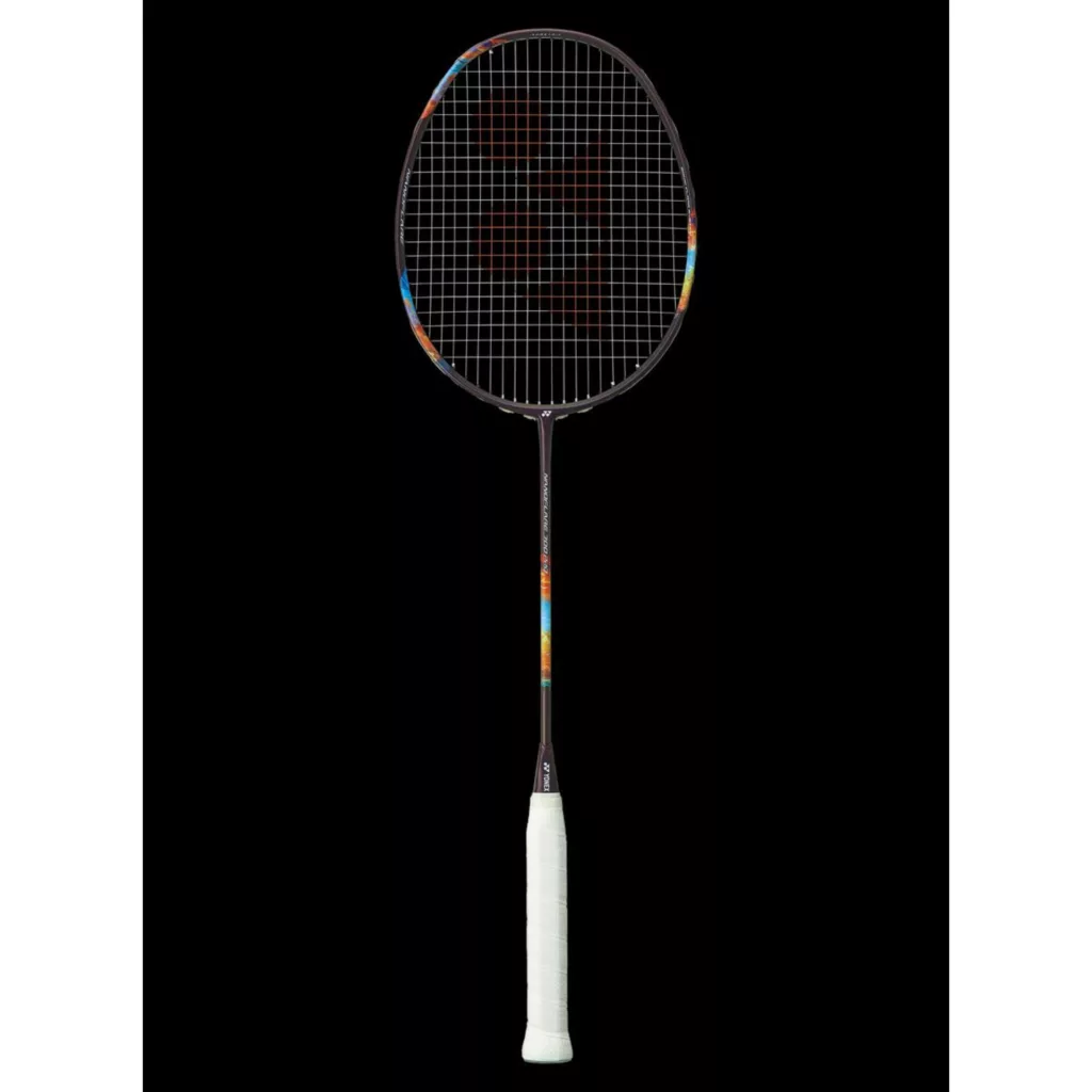 راکت بدمینتون مدل Nanoflare 700pr0