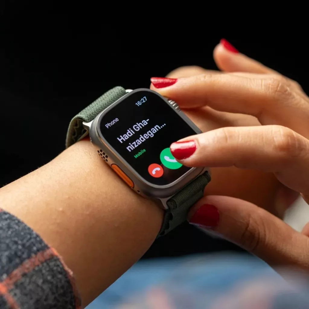 ساعت هوشمند 49 میلی متری تی کی مدل seven plus one 7+1 با بند سیلیکونی