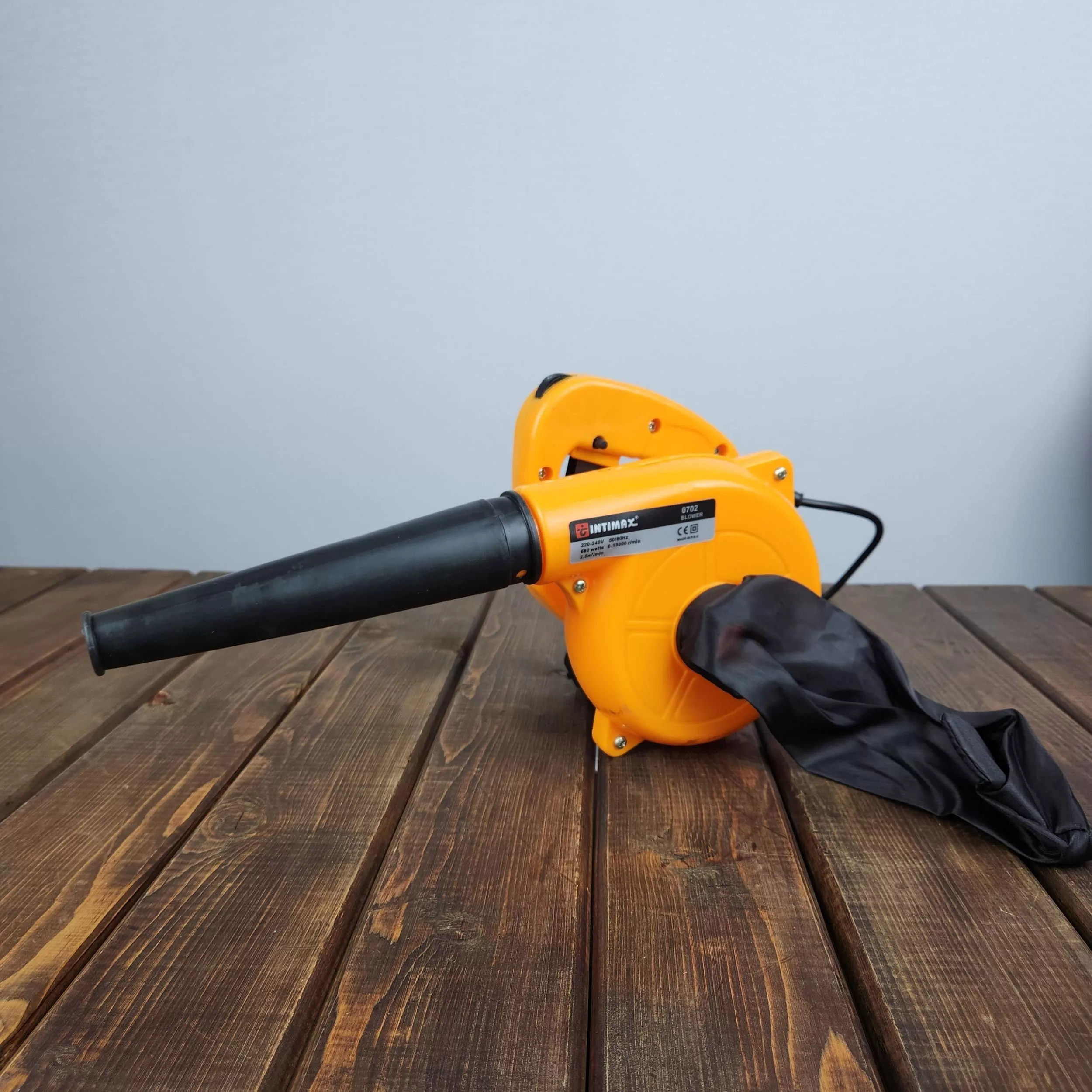 دستگاه دمنده و مکنده اینتیمکث مدل 0702