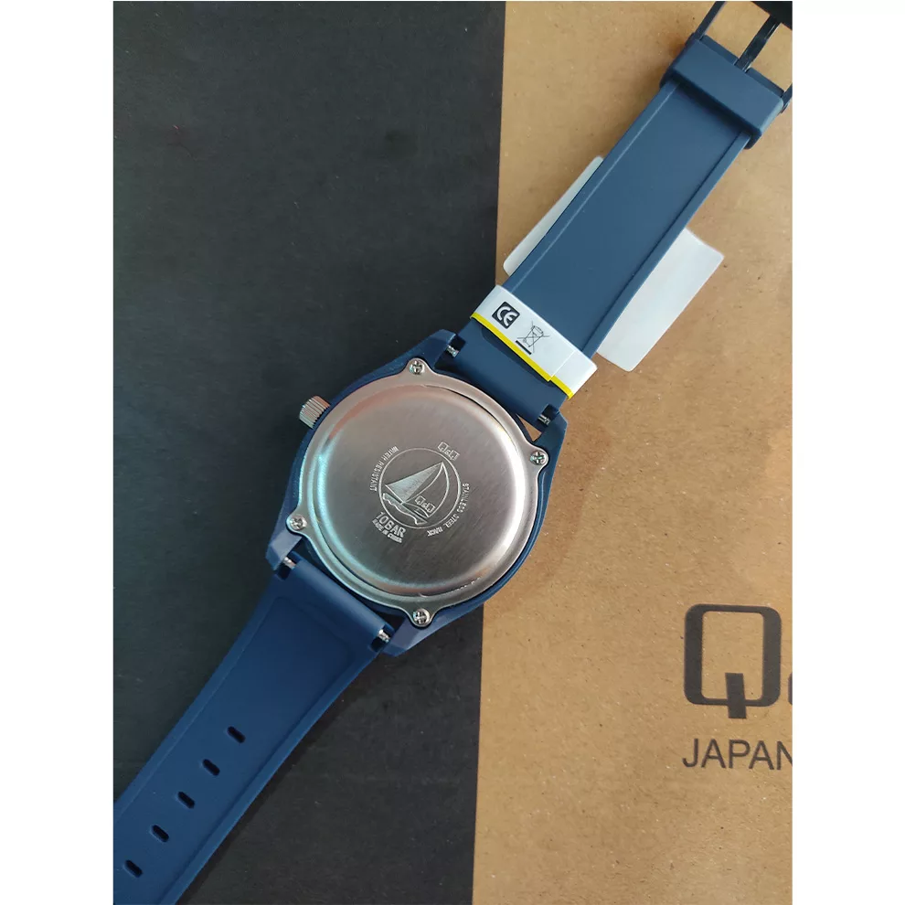 ساعت مچی عقربه ای کیو اند کیو مدل VS42J013Y
