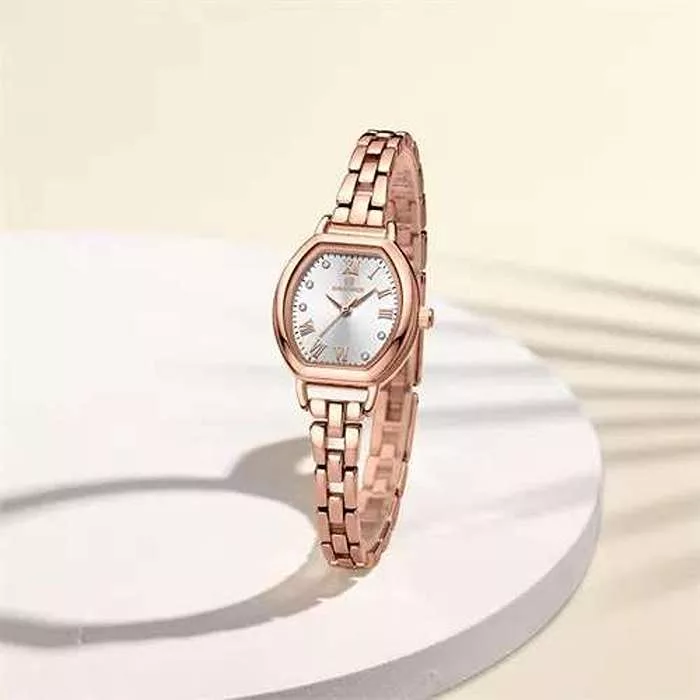 ساعت مچی عقربه ای زنانه نیوی فورس مدل NF5035RGW